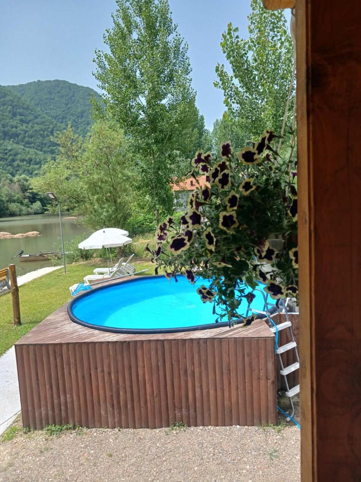 Vikendica Mihic Villa Zvornik Luaran gambar